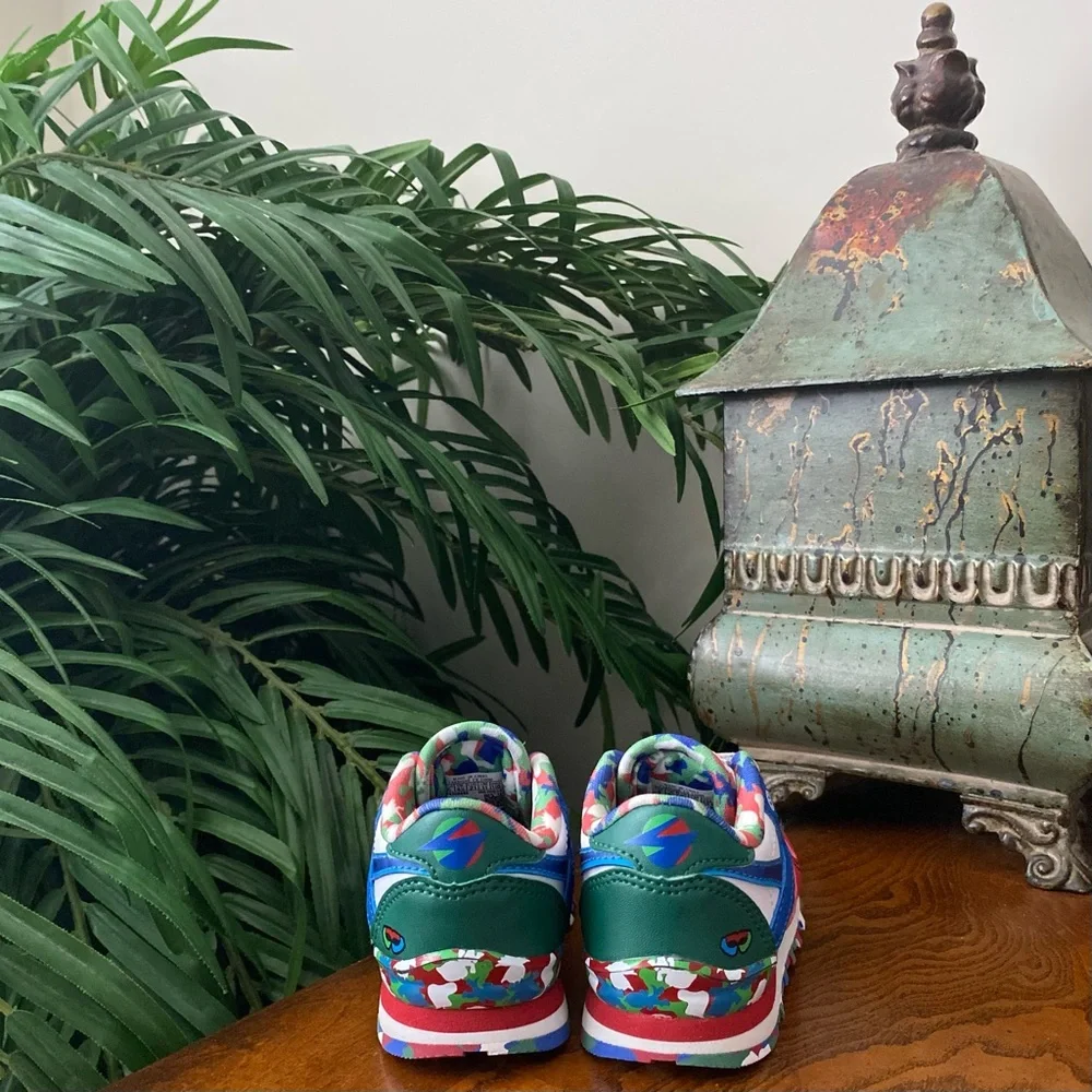 Reebok Toddler Light-Up Classic Leather Step N Flash Sneakers